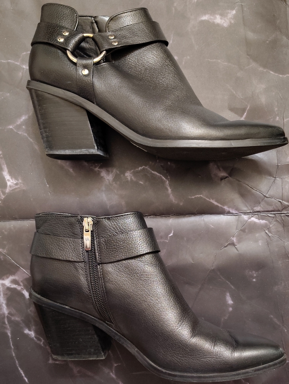Nine West Black Leather Ankle Booties with Ring Strap Detail